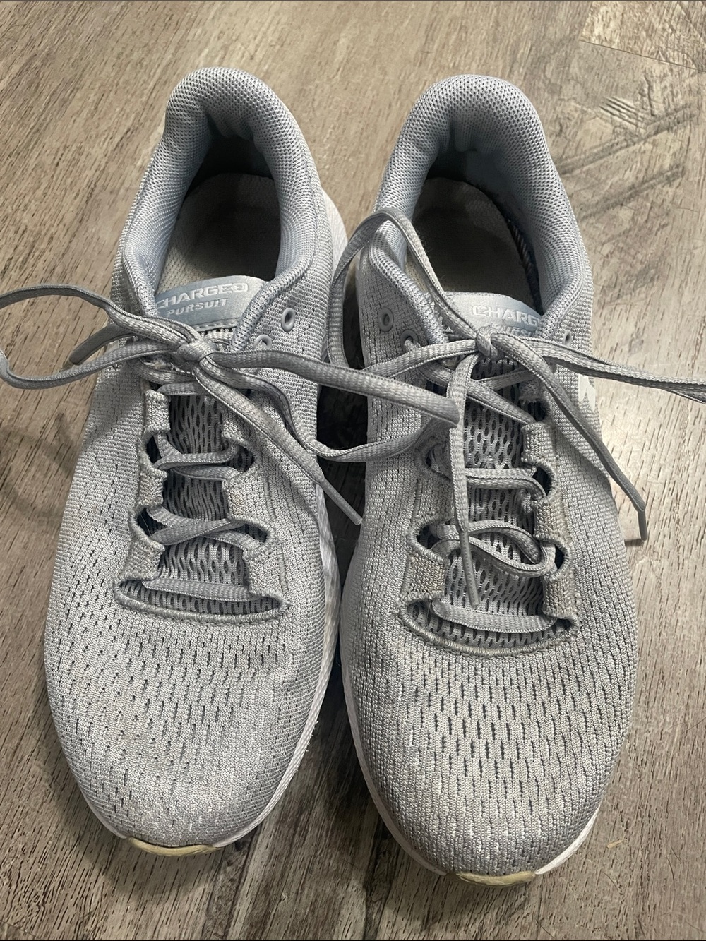 Under Armour Charged Pursuit women's Athletic Shoes - Light Gray